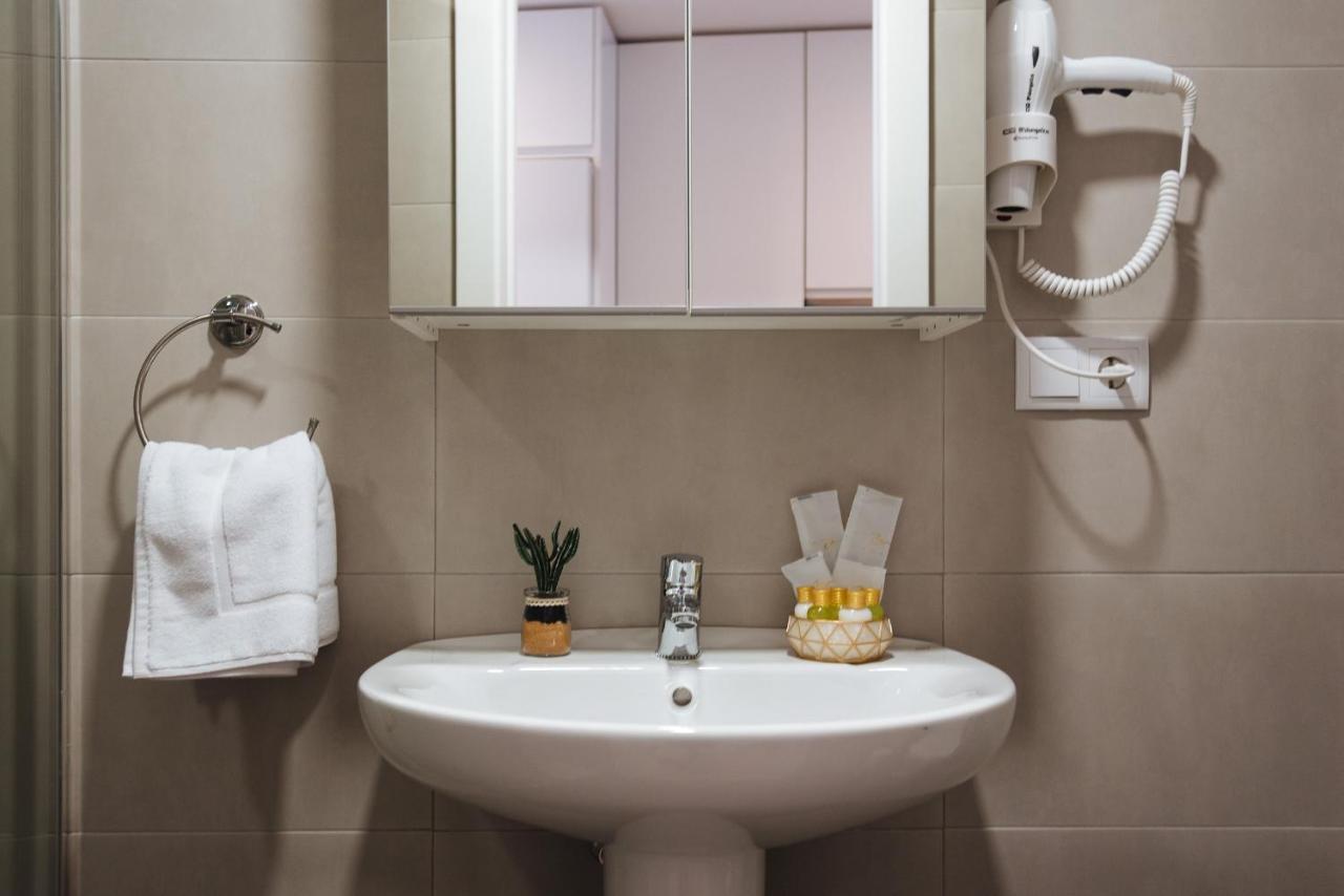 Apartamentos Casa Del Relator Sewilla Zewnętrze zdjęcie
